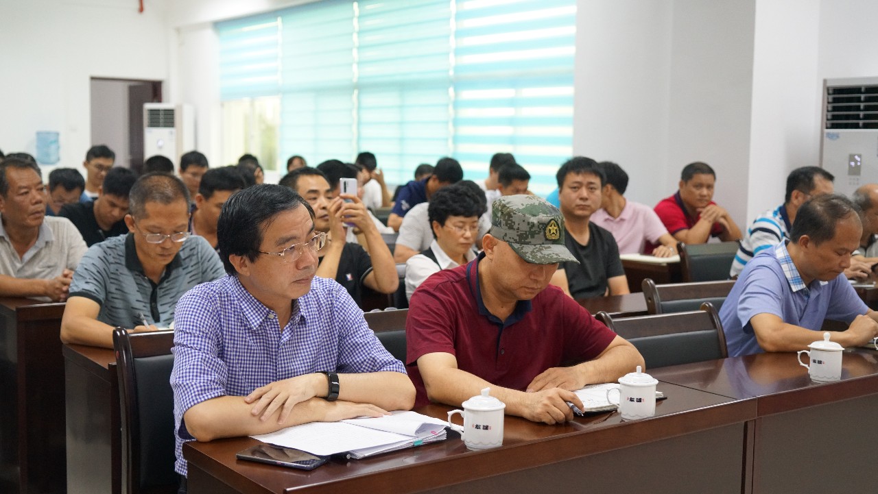 C:Users1Desktop发网站图片我是党员，我的故事微信图片_20190802162207.jpg