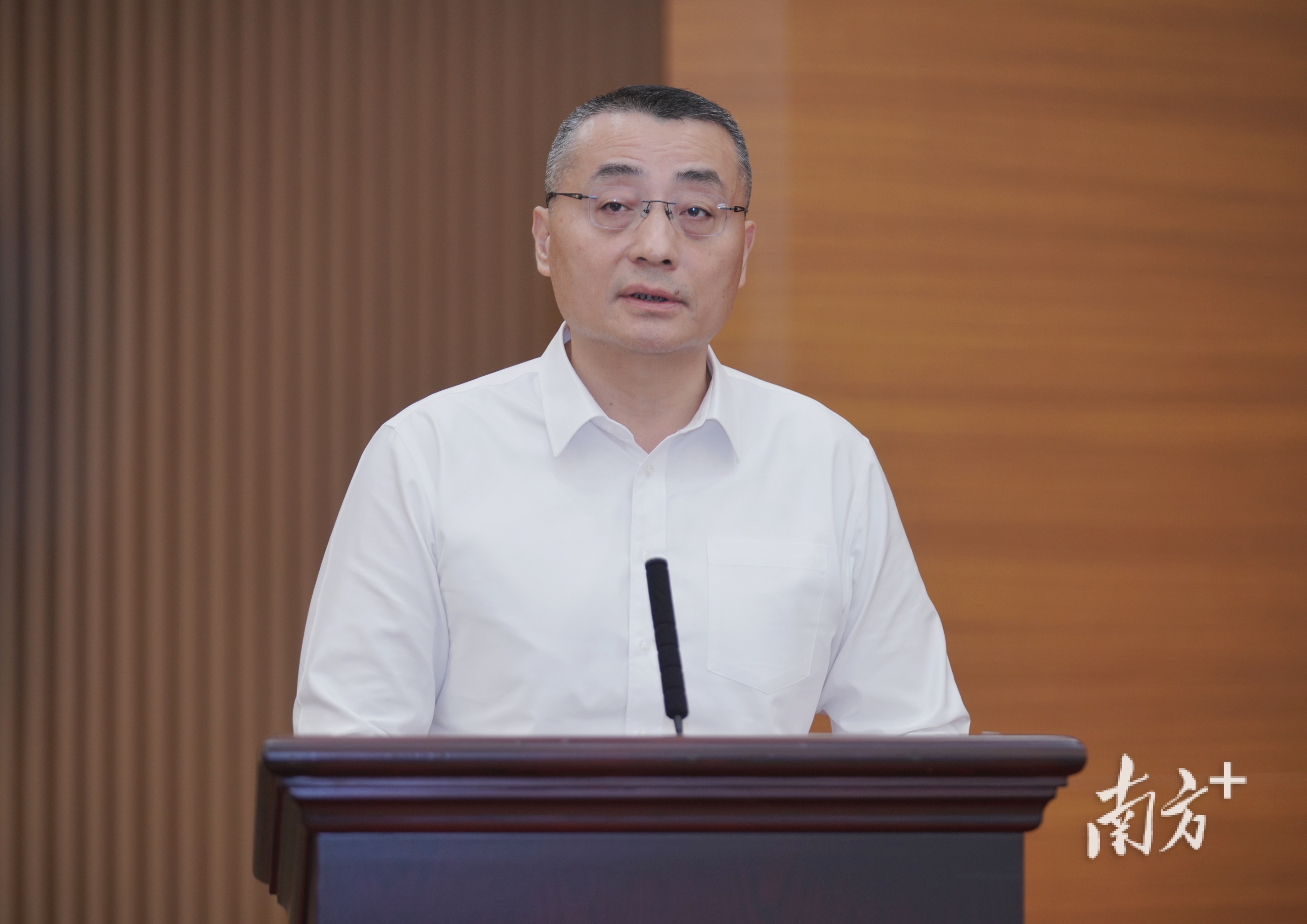 pc蛋蛋(中国)开奖记录查询站
委书记逯峰：走出一条美丽环境向美丽经济转化的特色有效路径